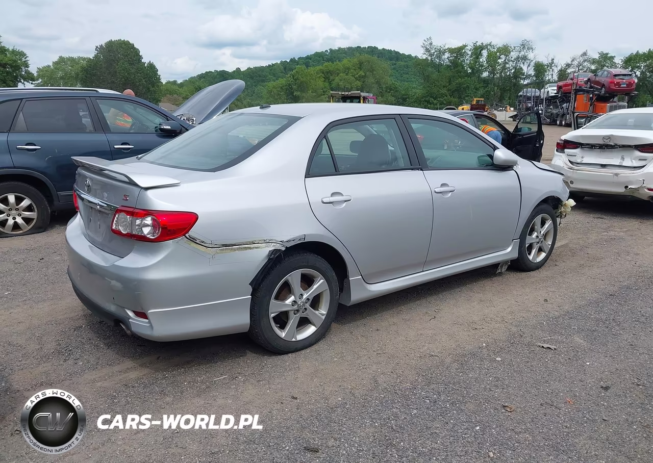 2011 Toyota Corolla S VIN:2T1BU4EE6BC681265 - 4
