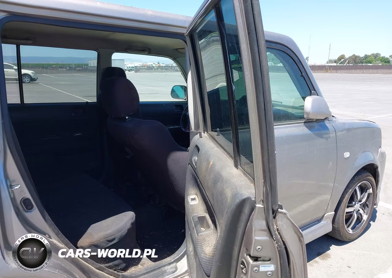 2005 Scion Xb VIN:JTLKT334350208899 - 8