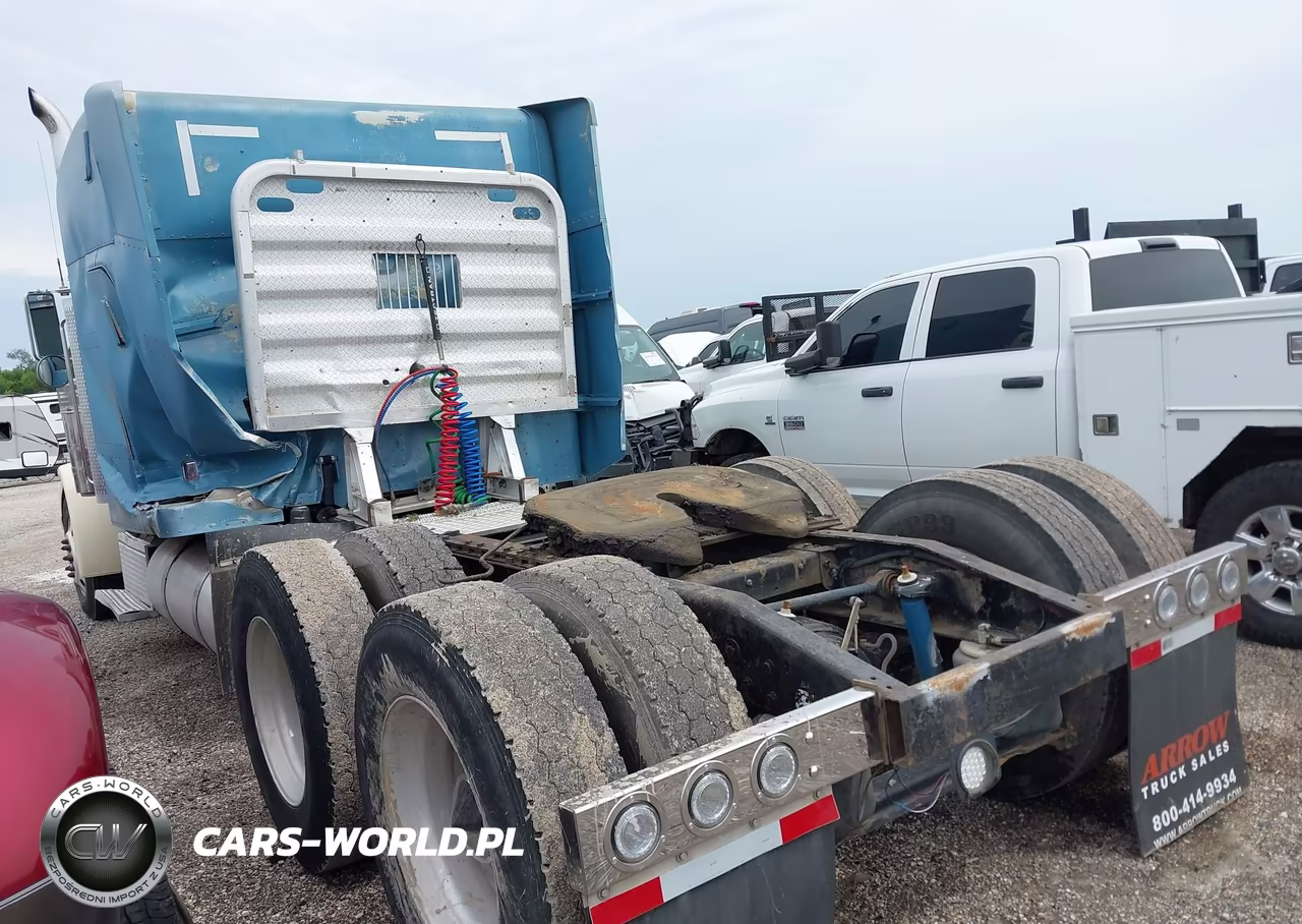 2001 Peterbilt 379 VIN:1XP5DB9X51D528390 - 11