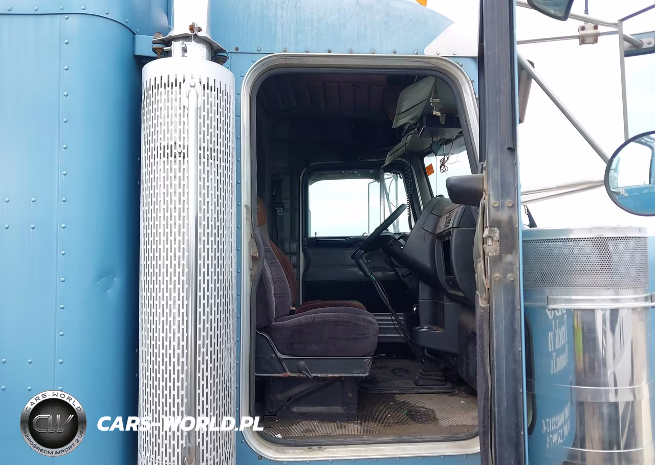 2001 Peterbilt 379 VIN:1XP5DB9X51D528390 - 7