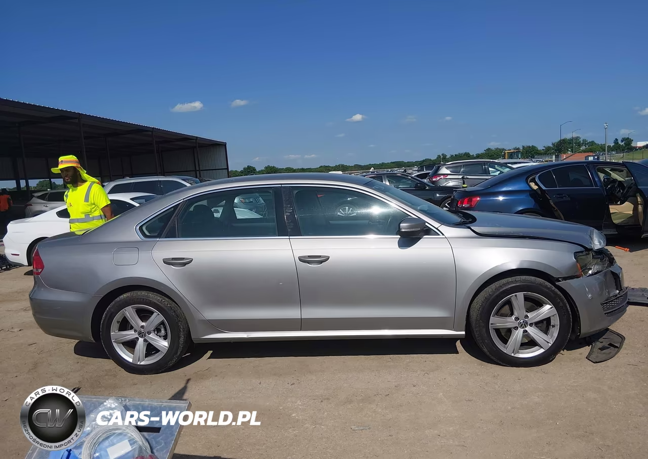 2013 Volkswagen Passat 2.5L Se VIN:1VWBP7A32DC021102 - 13