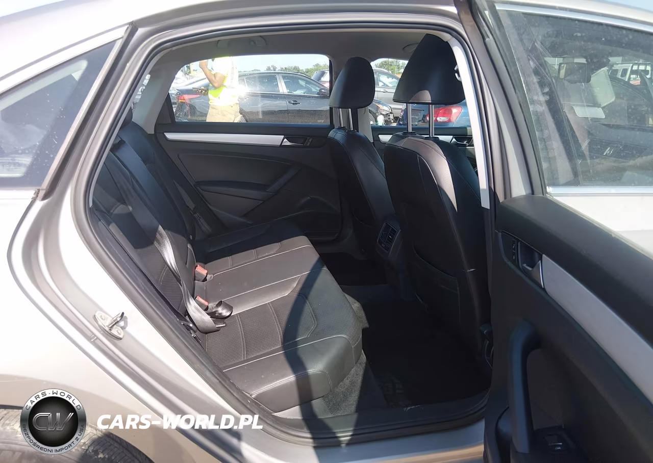 2013 Volkswagen Passat 2.5L Se VIN:1VWBP7A32DC021102 - 8