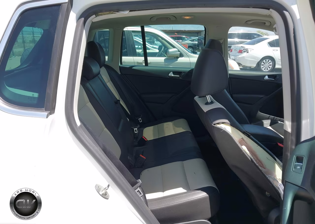 2017 Volkswagen Tiguan 2.0T Wolfsburg Edition VIN:WVGRV7AX8HK003205 - 8
