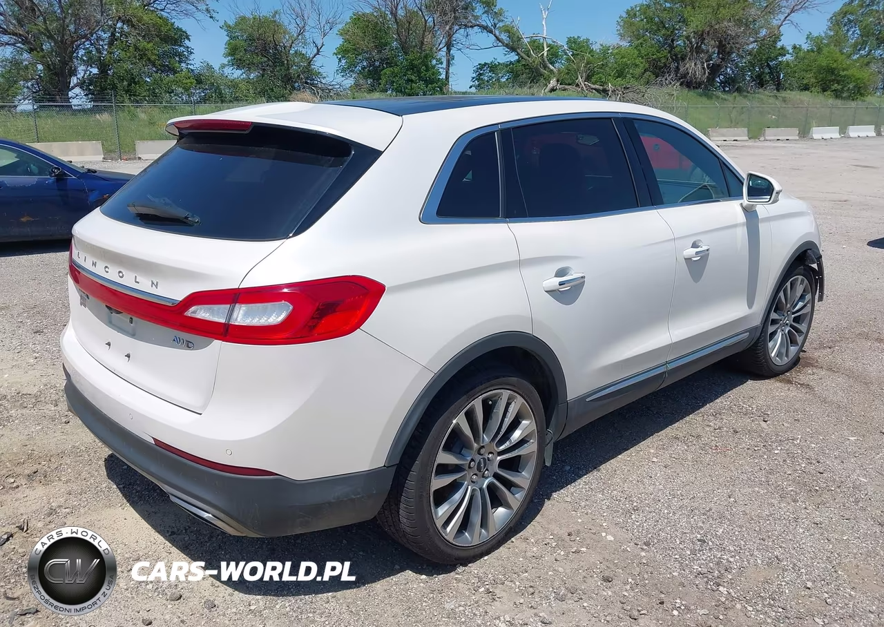 2018 Lincoln Mkx Reserve VIN:2LMPJ8LR7JBL31484 - 4