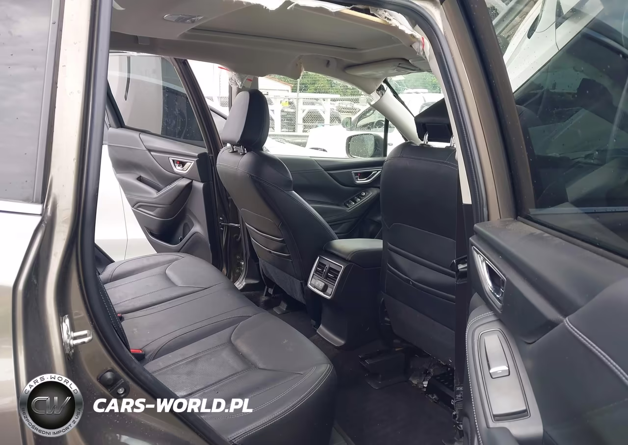 2019 Subaru Forester Limited VIN:JF2SKAUC8KH454984 - 8