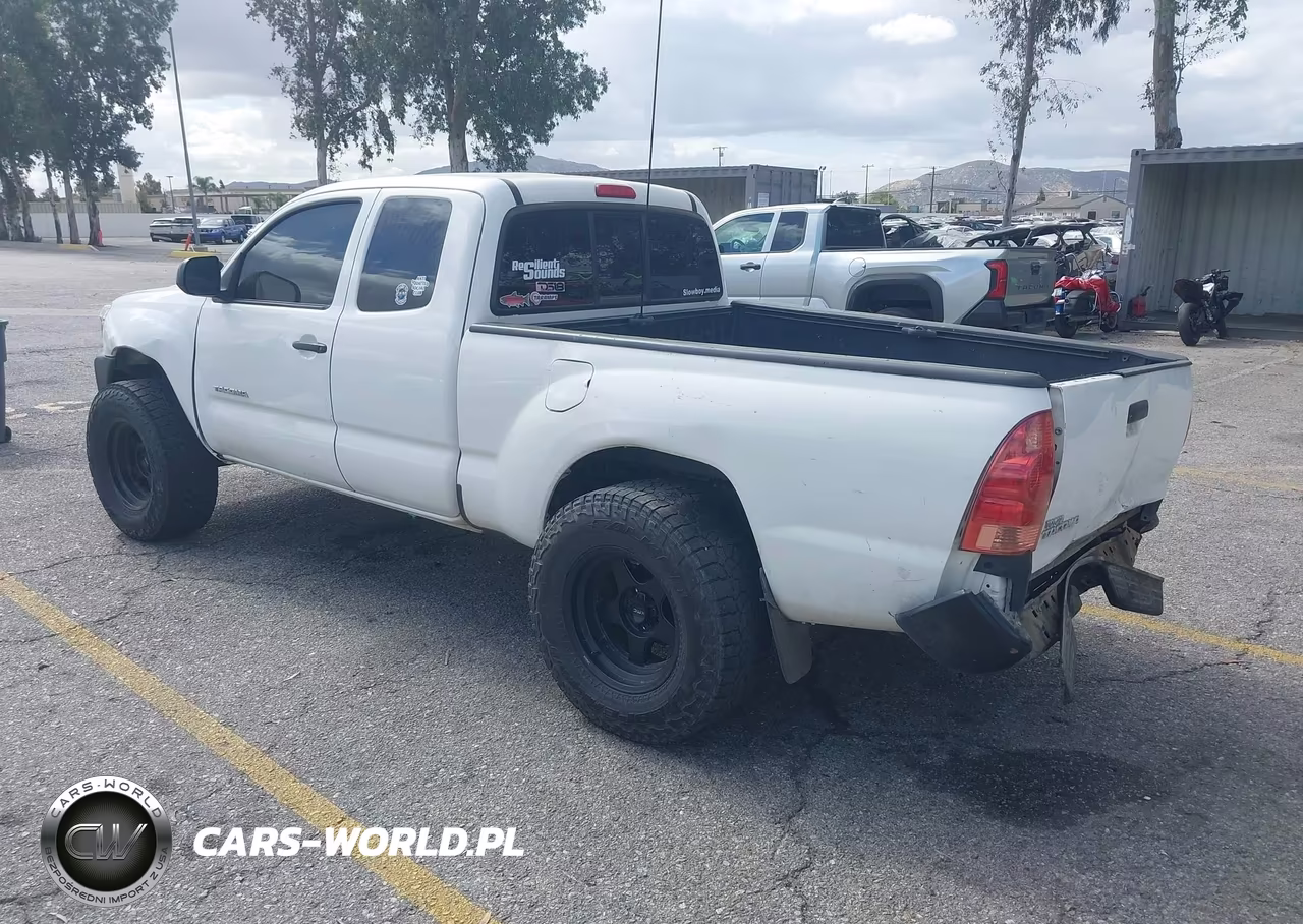 2013 Toyota Tacoma VIN:5TFTX4CN0DX022374 - 3