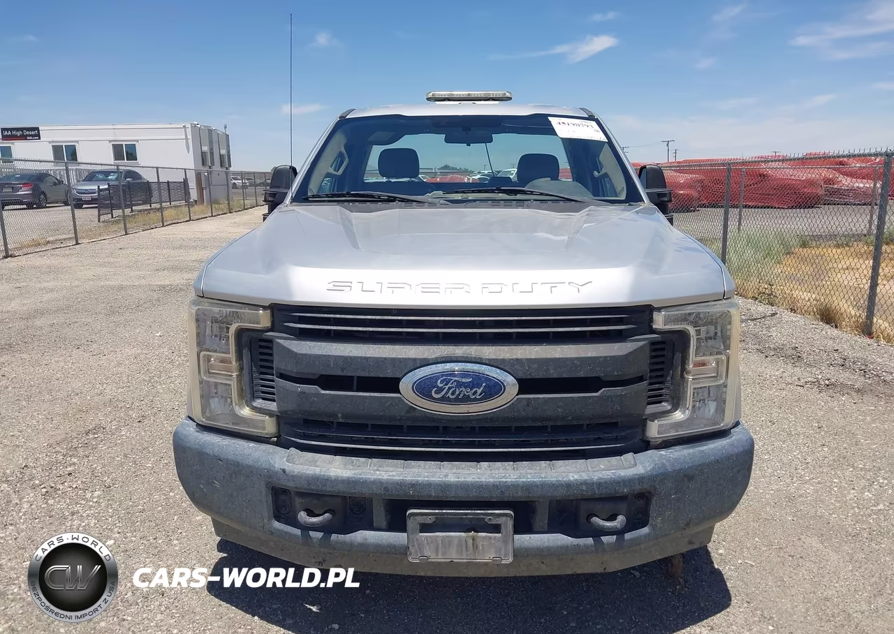 2017 Ford F-350 Xl VIN:1FDRF3A68HEE35689 - 12