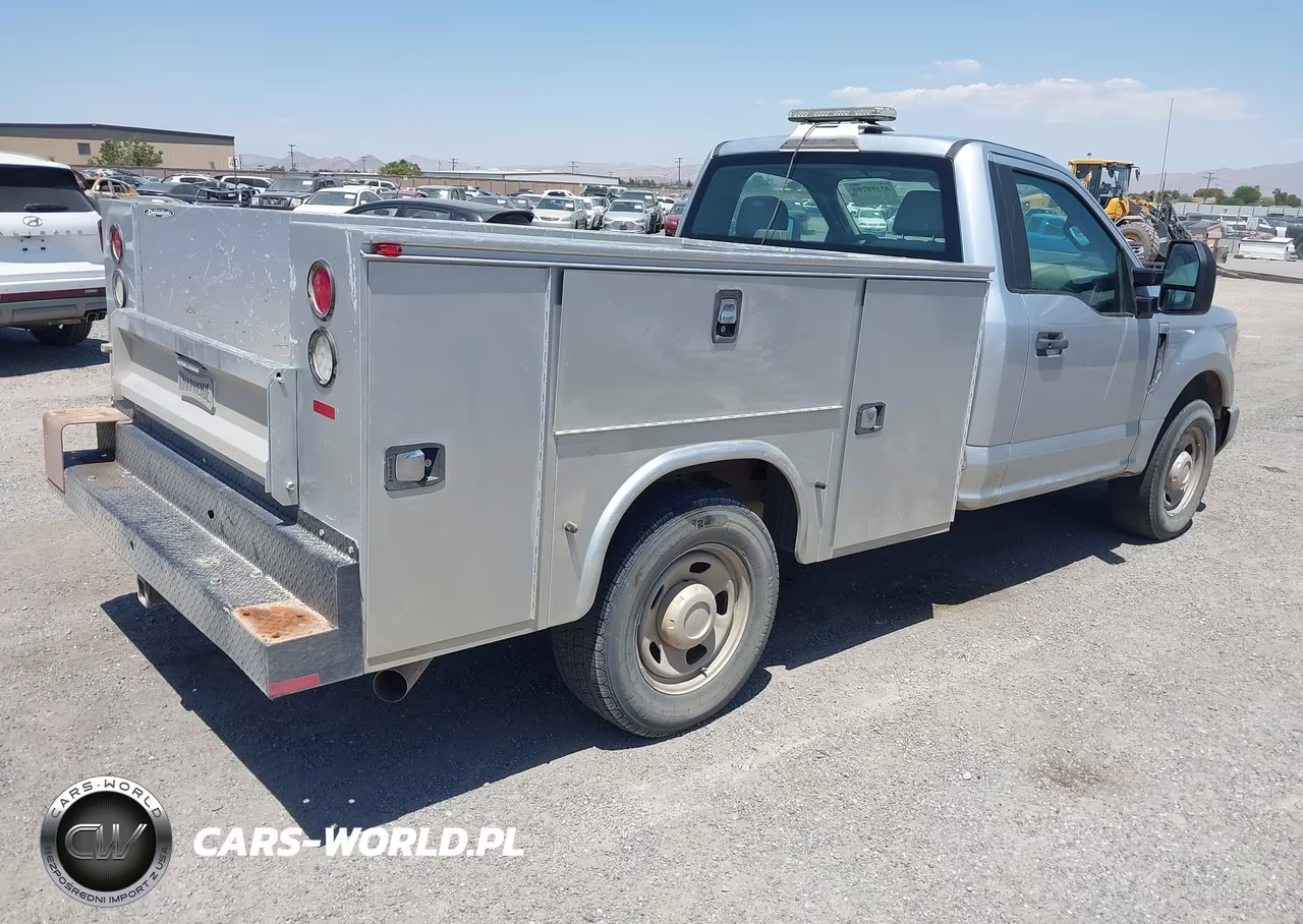 2017 Ford F-350 Xl VIN:1FDRF3A68HEE35689 - 4