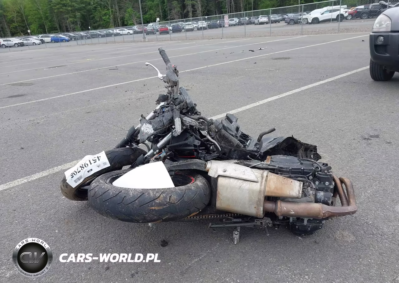 2023 Kawasaki Er650 P VIN:ML5EREP19PDA99392 - 11