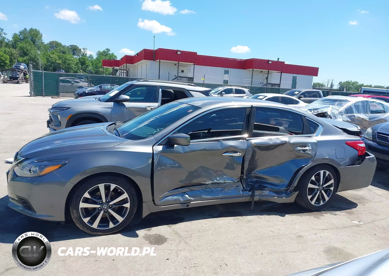 2016 Nissan Altima 2.5 Sr VIN:1N4AL3AP1GC143398 - 14