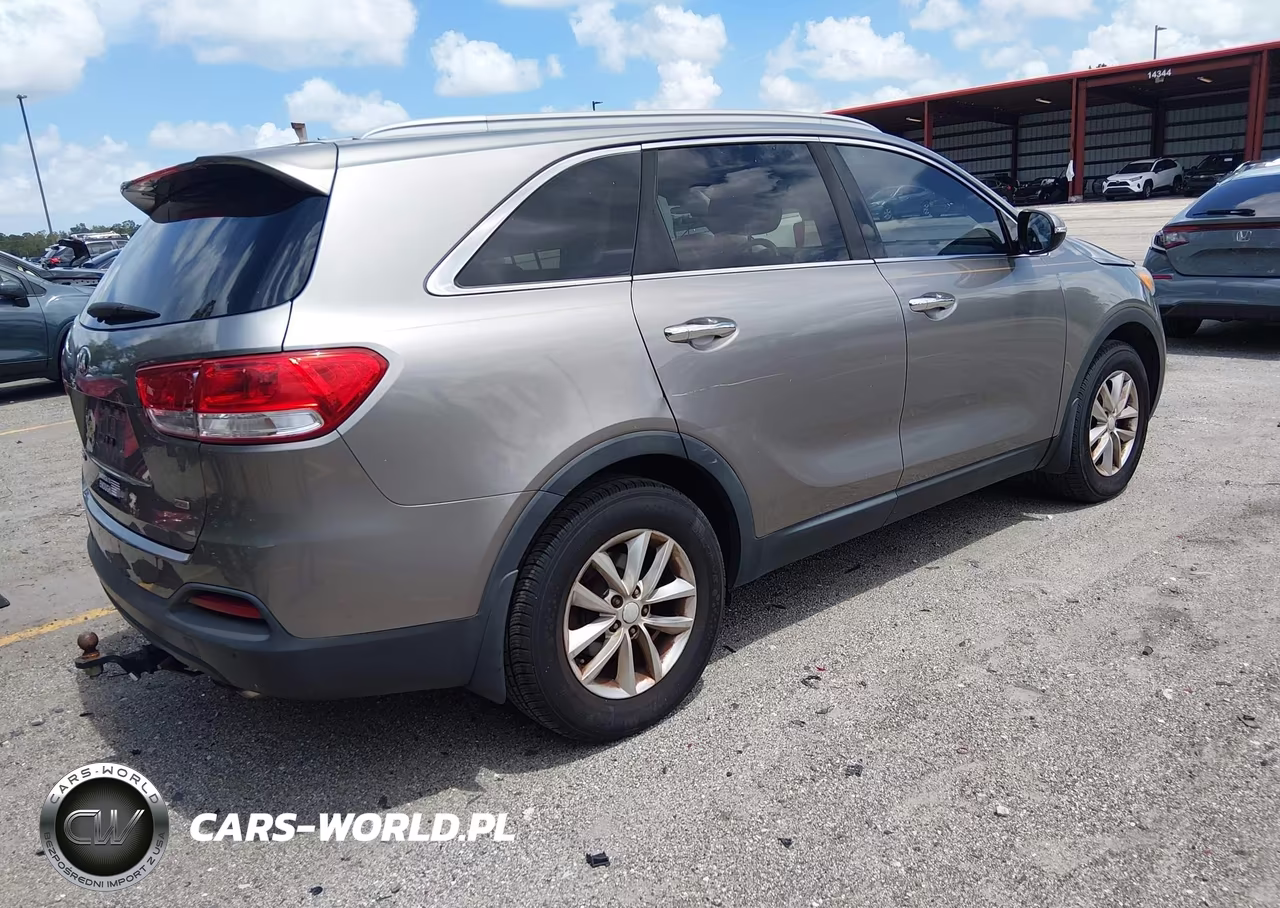 2016 Kia Sorento 2.4L Lx VIN:5XYPG4A32GG041406 - 4