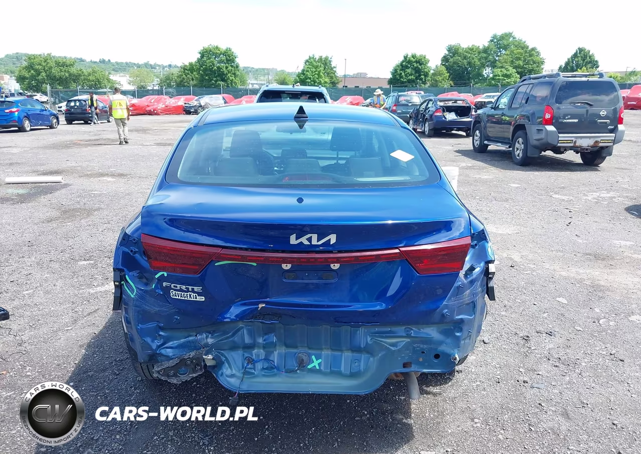 2023 Kia Forte Lxs VIN:3KPF24ADXPE585796 - 17