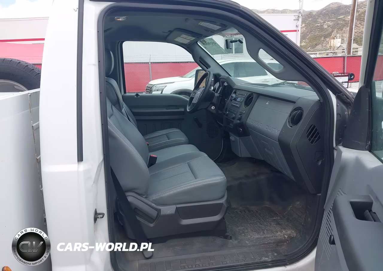 2016 Ford F-350 Chassis Xl VIN:1FDRF3G67GEC86665 - 5