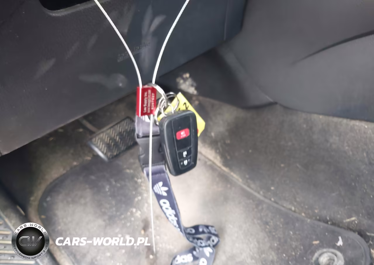 2019 Toyota C-Hr Xle VIN:NMTKHMBX6KR092510 - 11