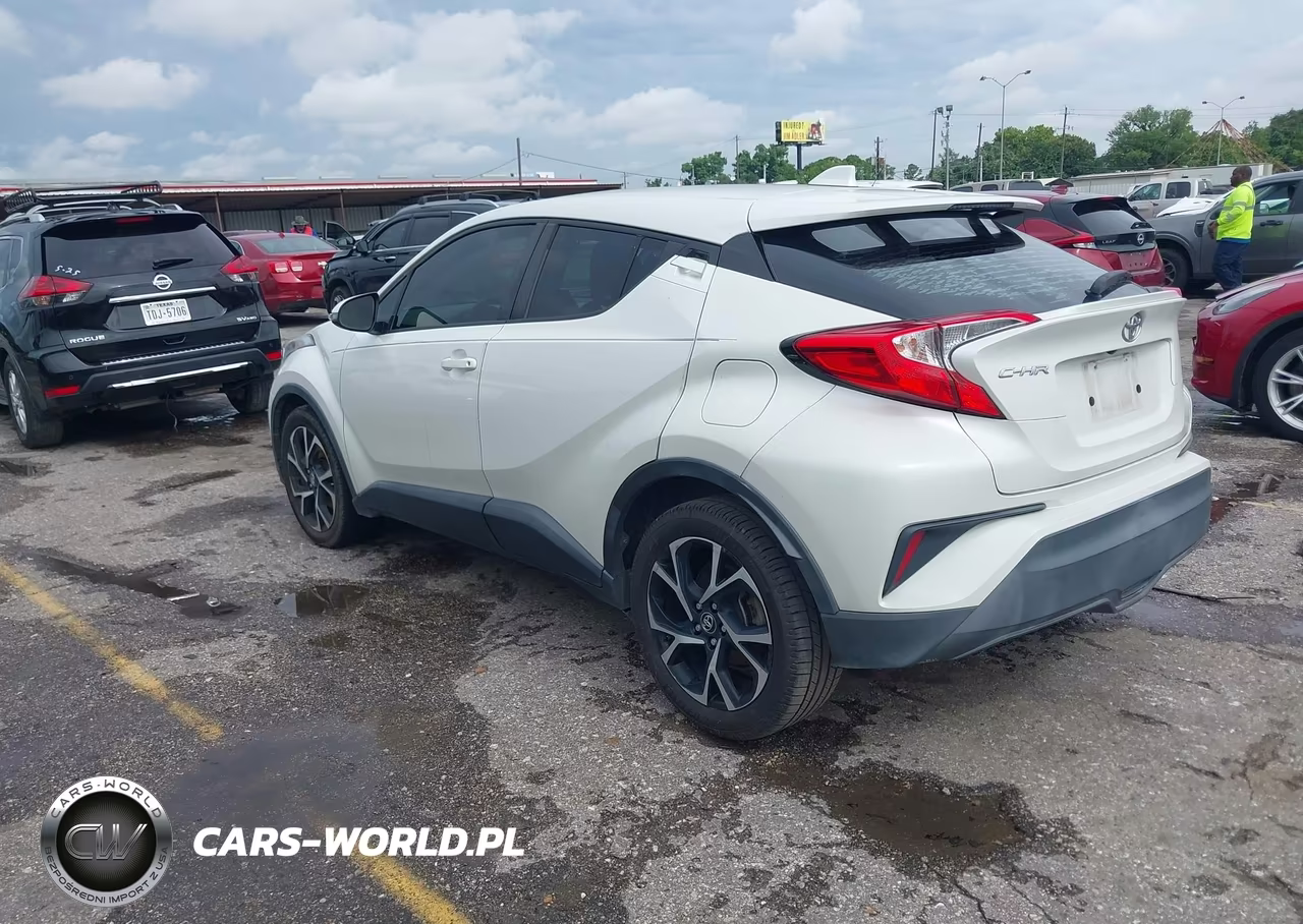 2019 Toyota C-Hr Xle VIN:NMTKHMBX6KR092510 - 3