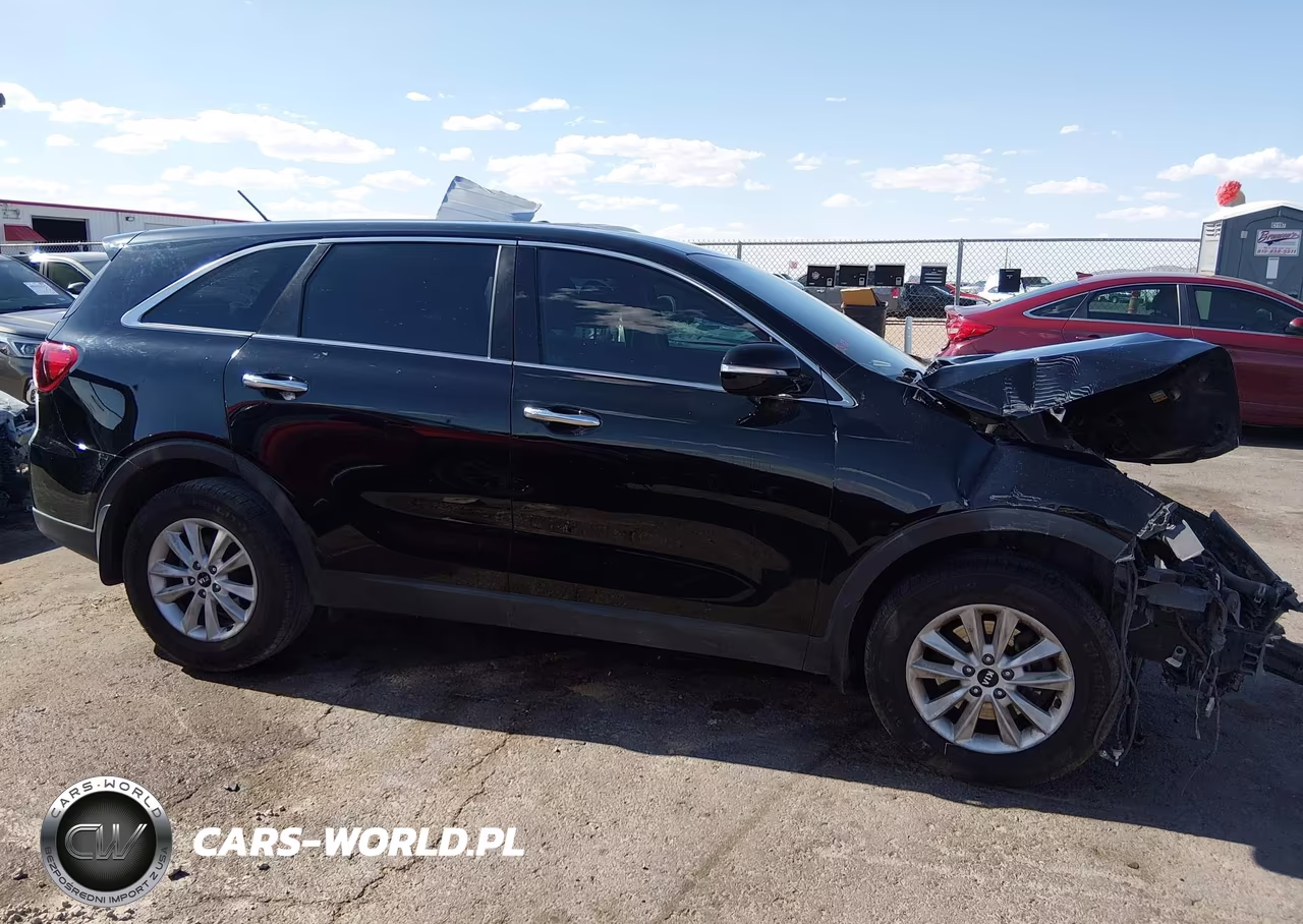 2019 Kia Sorento 2.4L L VIN:5XYPG4A36KG509808 - 12
