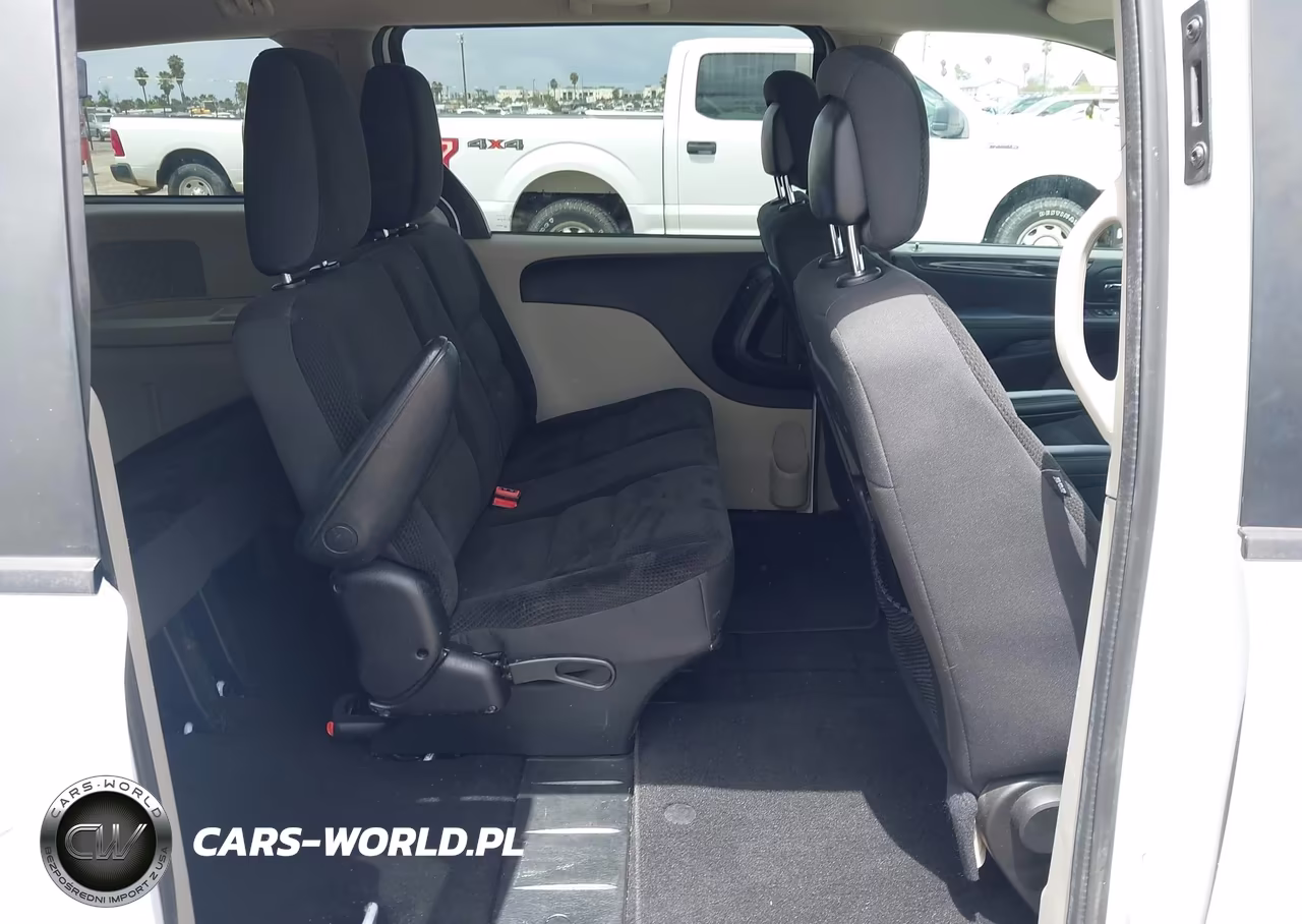 2018 Dodge Grand Caravan Se VIN:2C4RDGBG0JR356406 - 8