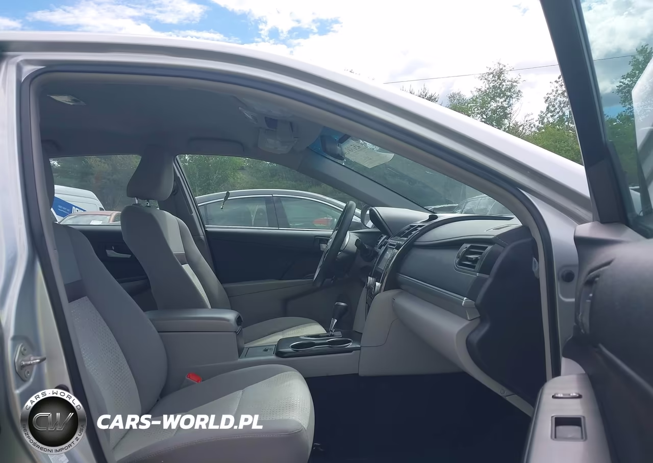 2014 Toyota Camry Le VIN:4T4BF1FK1ER444463 - 5