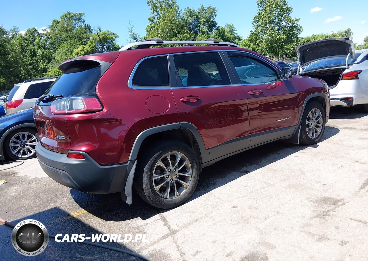 2019 Jeep Cherokee Latitude Plus Fwd VIN:1C4PJLLB2KD308535 - 4