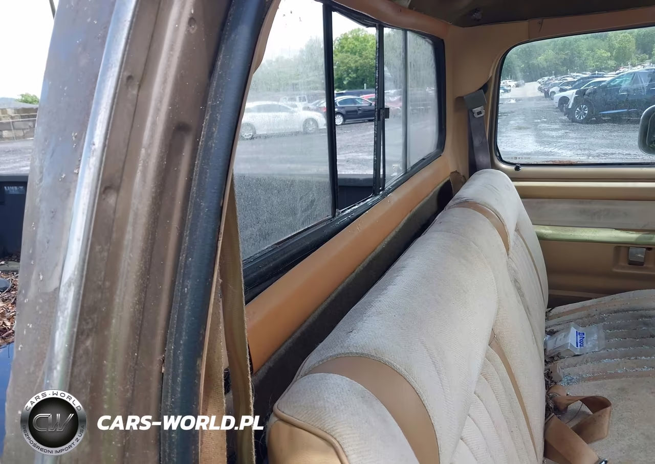 1989 Dodge D-Series D150 VIN:1B7FE16Y2KS070296 - 8