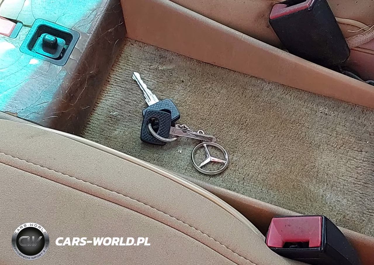1984 Mercedes-Benz 380 Sl VIN:WDBBA45A0EA001115 - 11