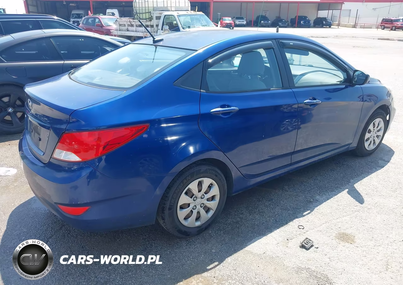 2015 Hyundai Accent Gls VIN:KMHCT4AE7FU816996 - 4