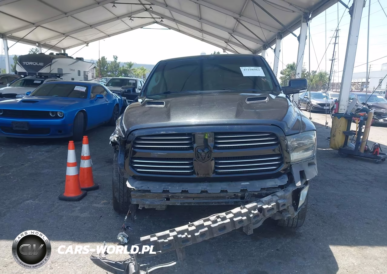 2015 Ram 1500 Sport VIN:1C6RR6HT6FS691568 - 12