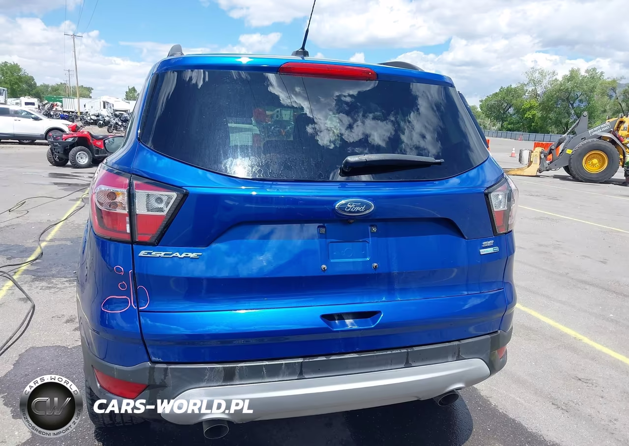 2018 Ford Escape Se VIN:1FMCU9GD2JUD31053 - 16