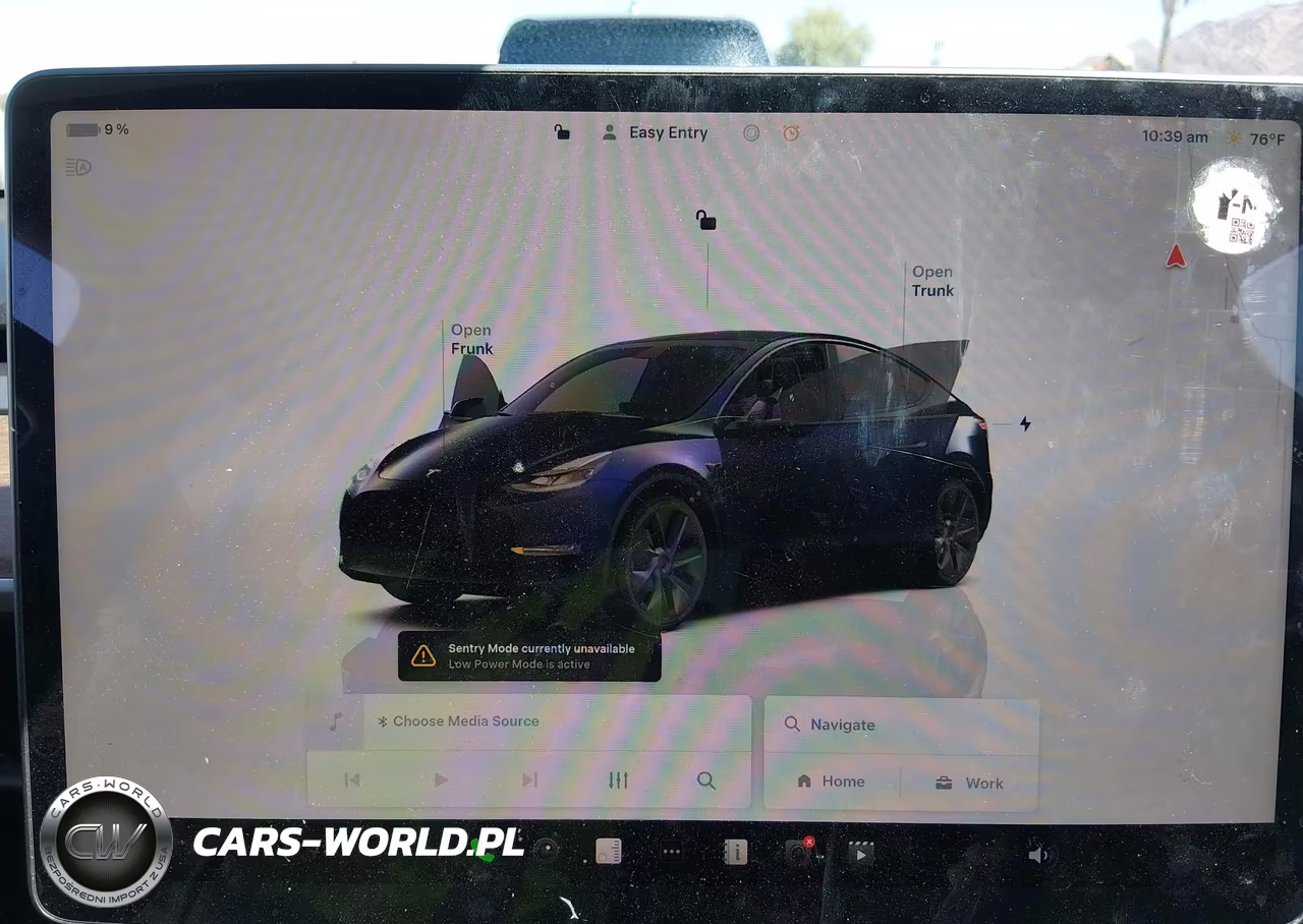 2024 Tesla Model Y Long Range Dual Motor All-Wheel Drive VIN:7SAYGAEE5RF112142 - 18