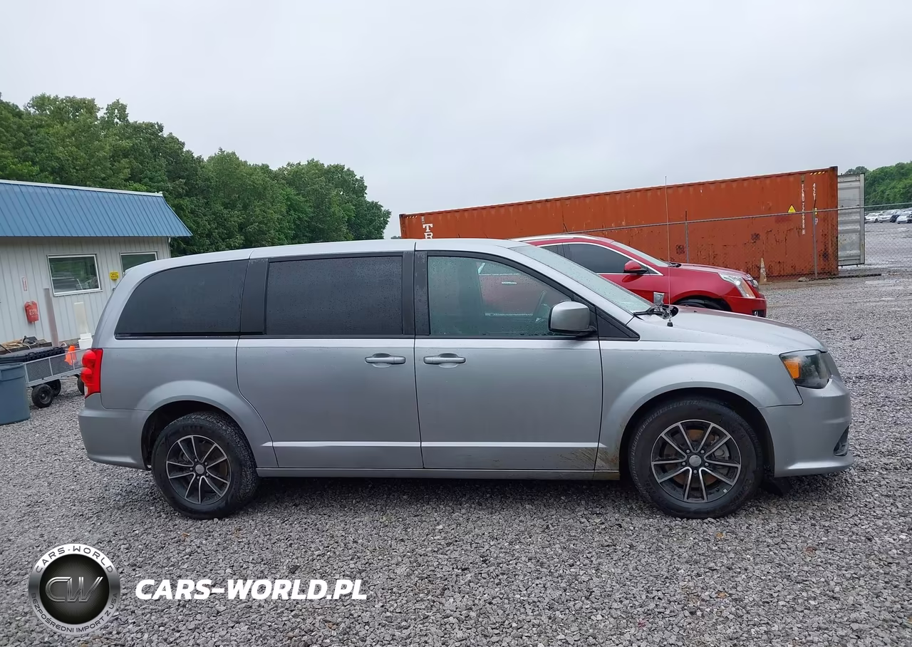2018 Dodge Grand Caravan Gt VIN:2C4RDGEG0JR205254 - 14