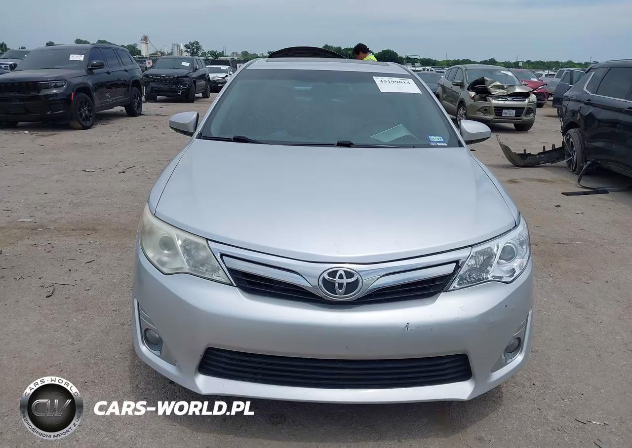 2014 Toyota Camry Xle VIN:4T4BF1FK2ER427140 - 12