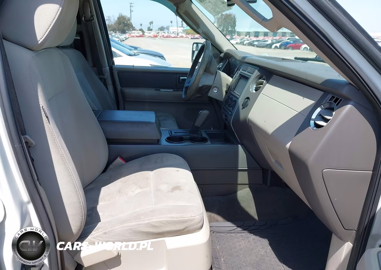 2008 Ford Expedition Xlt VIN:1FMFU15568LA40680 - 5
