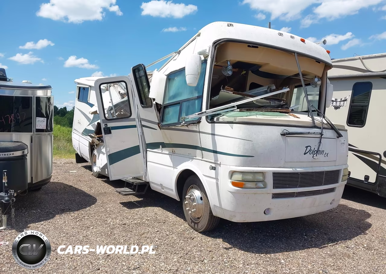 2003 Workhorse Custom Chassis Motorhome Chassis W22