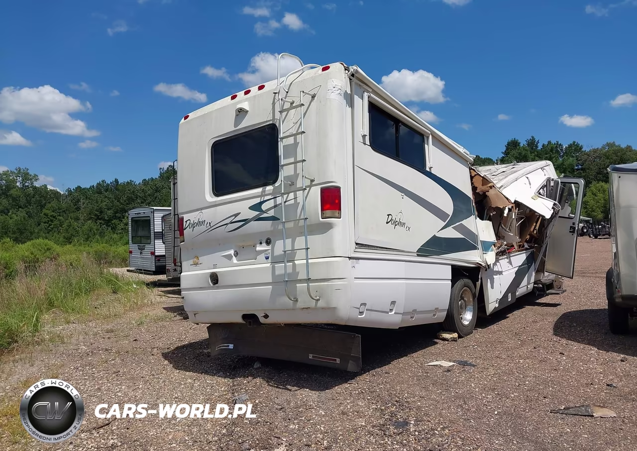 2003 Workhorse Custom Chassis Motorhome Chassis W22 VIN:5B4MP67G033359800 - 4