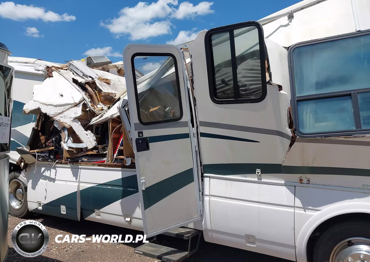 2003 Workhorse Custom Chassis Motorhome Chassis W22 VIN:5B4MP67G033359800 - 6