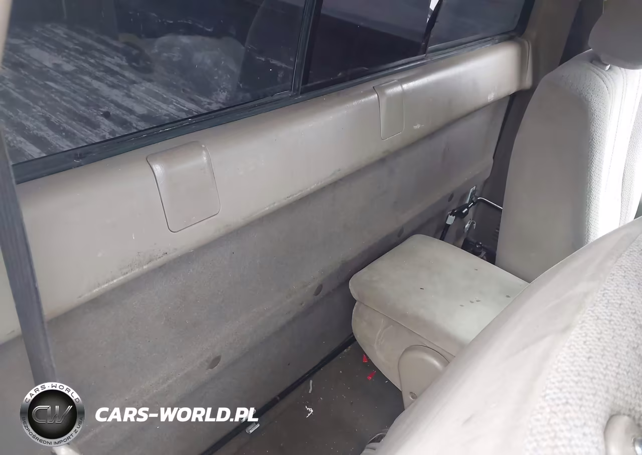 2000 Toyota Tundra Sr5 V8 VIN:5TBKT4416YS081131 - 8