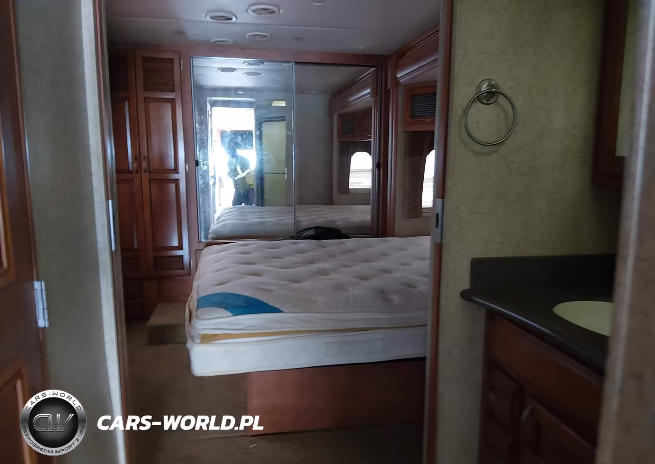 2010 Spartan Motors Motorhome 4Vz VIN:4VZDN1A97AC072575 - 8