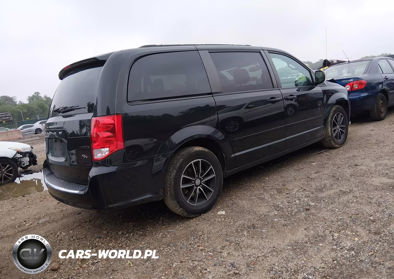 2015 Dodge Grand Caravan R-T VIN:2C4RDGEG8FR670730 - 4
