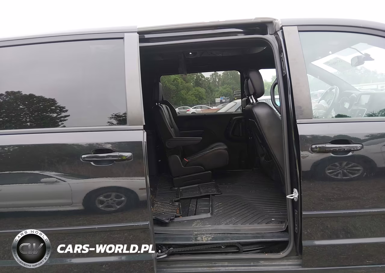 2015 Dodge Grand Caravan R-T VIN:2C4RDGEG8FR670730 - 8