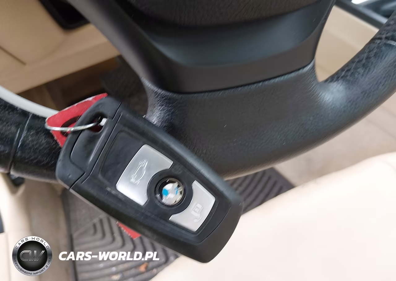 2013 BMW 328I xDrive VIN:WBA3B5G51DNS04141 - 11