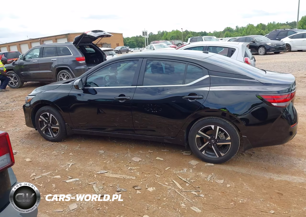 2025 Nissan Sentra Sv VIN:3N1AB8CV7SY403683 - 14