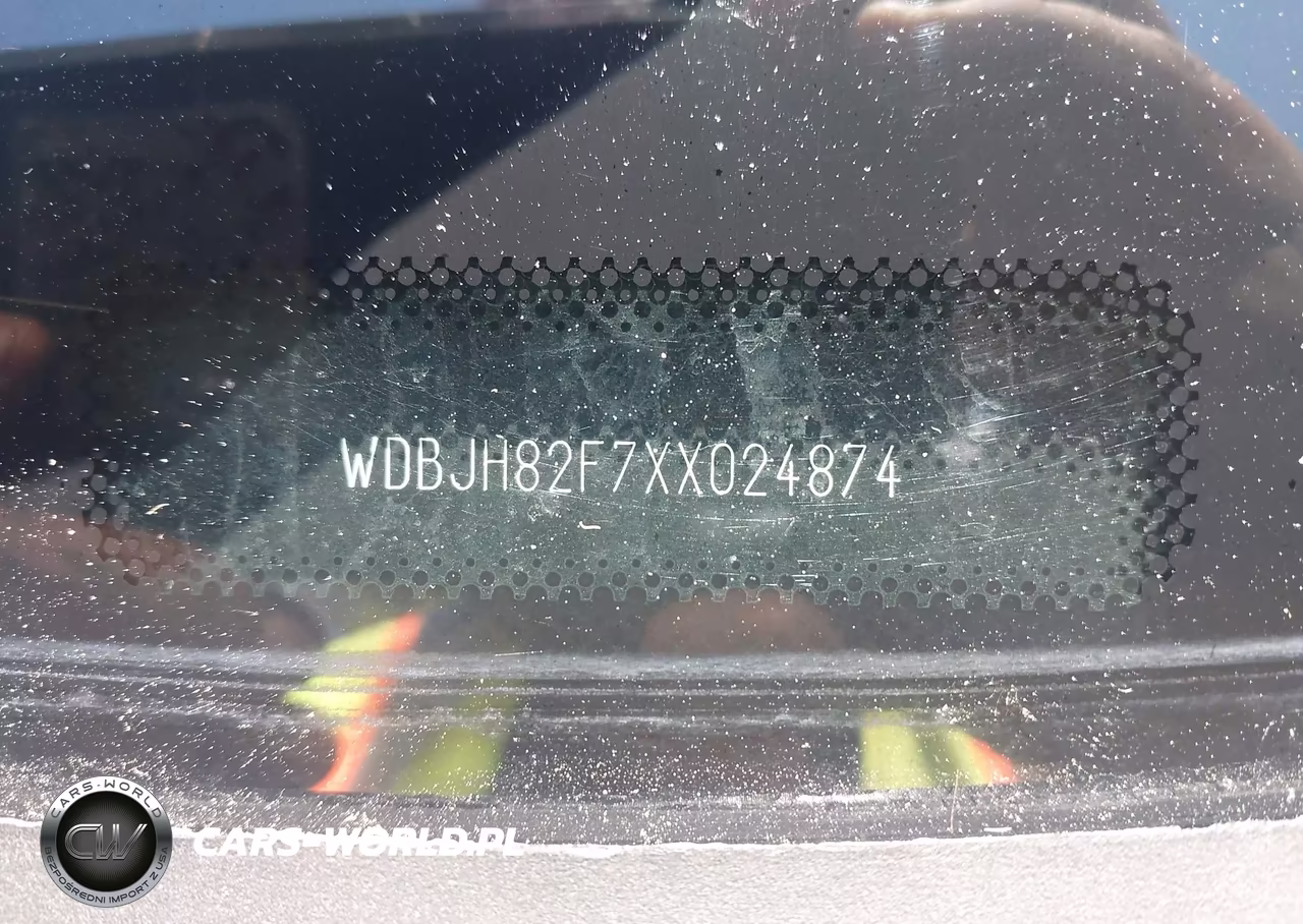 1999 Mercedes-Benz E 320 Awd VIN:WDBJH82F7XX024874 - 12
