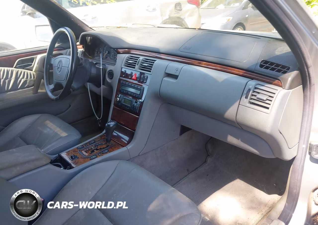 1999 Mercedes-Benz E 320 Awd VIN:WDBJH82F7XX024874 - 5