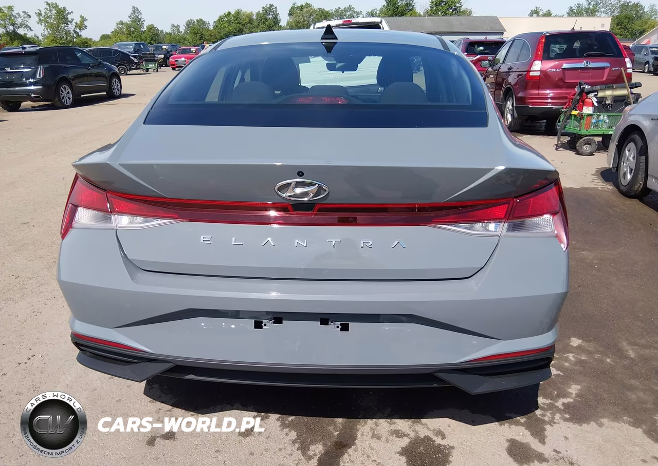 2022 Hyundai Elantra Se VIN:KMHLL4AG3NU364416 - 16