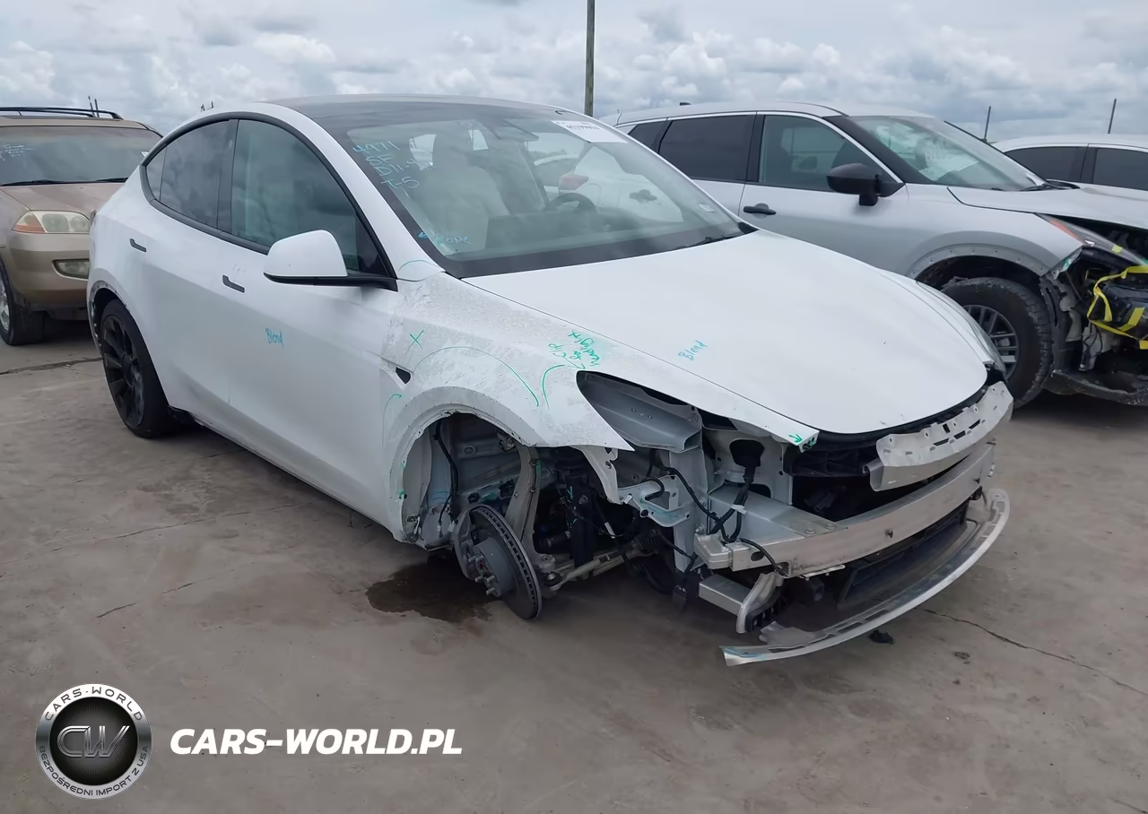 2021 Tesla Model Y Long Range Dual Motor All-Wheel Drive
