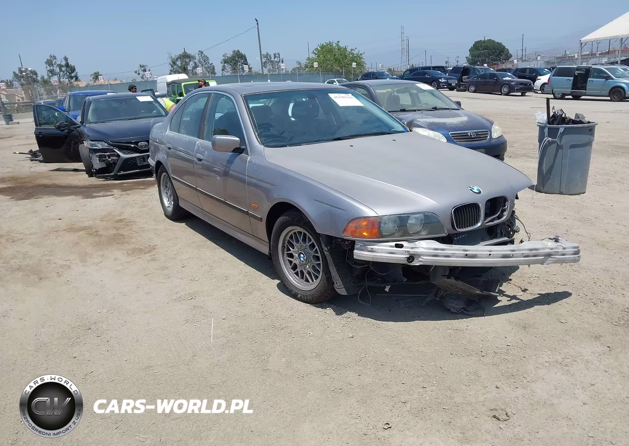 2000 BMW 528Ia