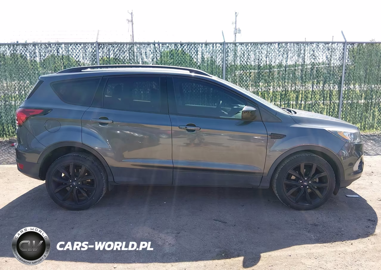2019 Ford Escape Se VIN:1FMCU0GD7KUA18836 - 13