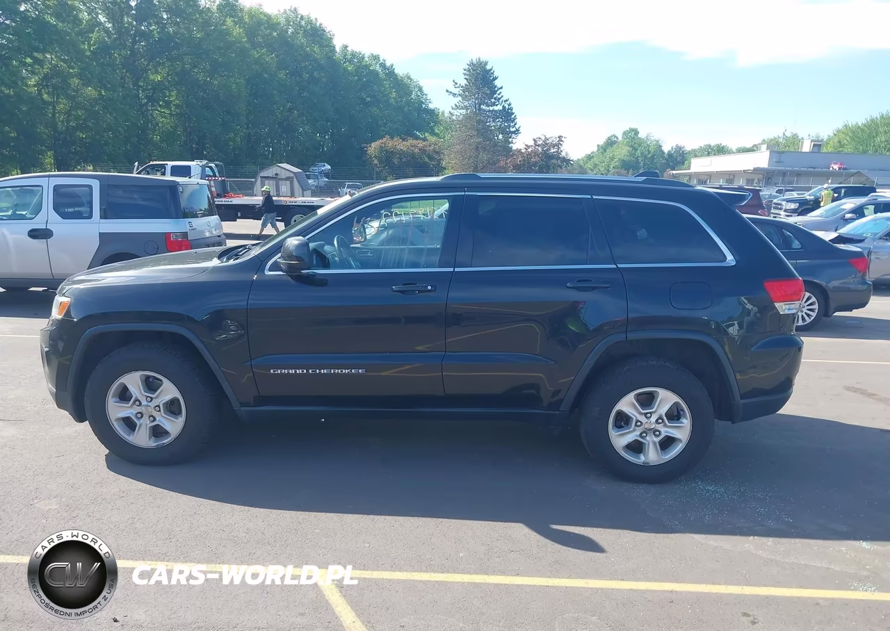 2014 Jeep Grand Cherokee Laredo VIN:1C4RJFAG4EC391937 - 14