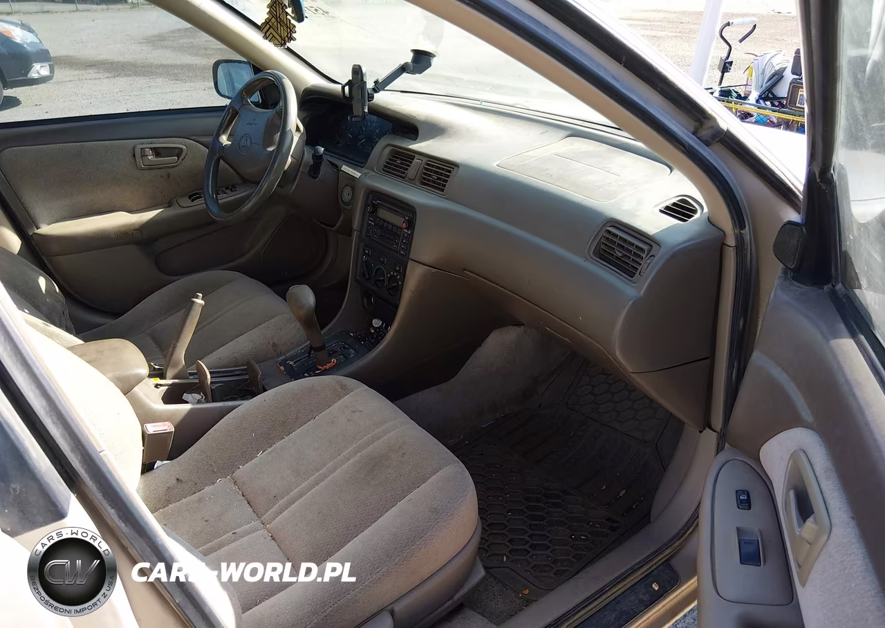 2001 Toyota Camry Le VIN:4T1BG22K91U082461 - 5