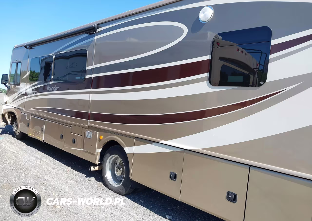 2016 Ford F53 VIN:1F66F5DY2G0A03100 - 3